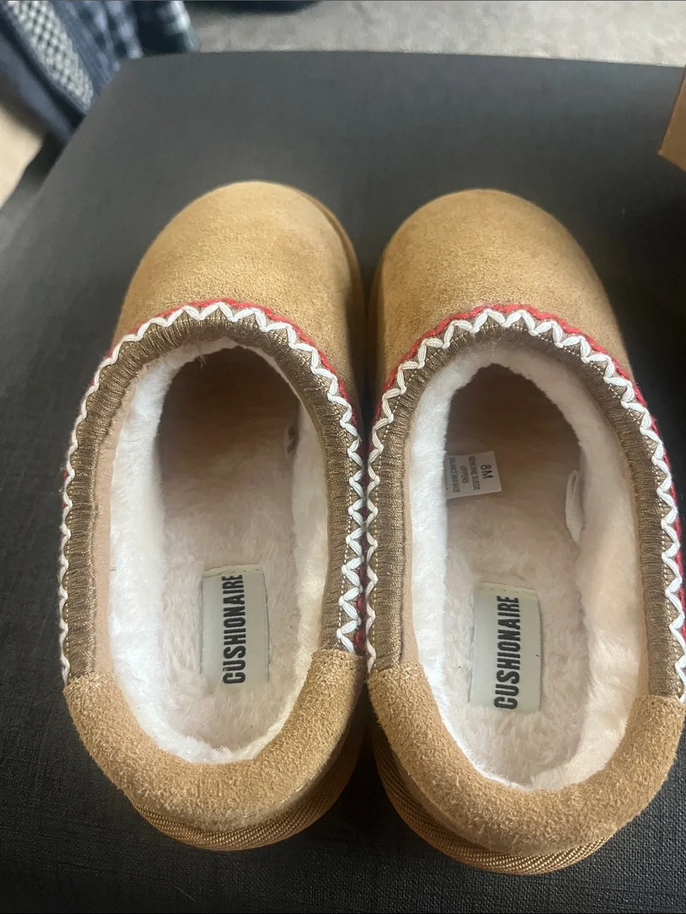 Cushionaire tan suede
